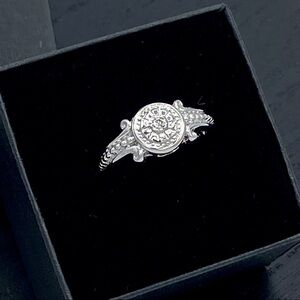 LOVELY White Sapphire Victorian Sterling Silver Scroll Ring Size 7